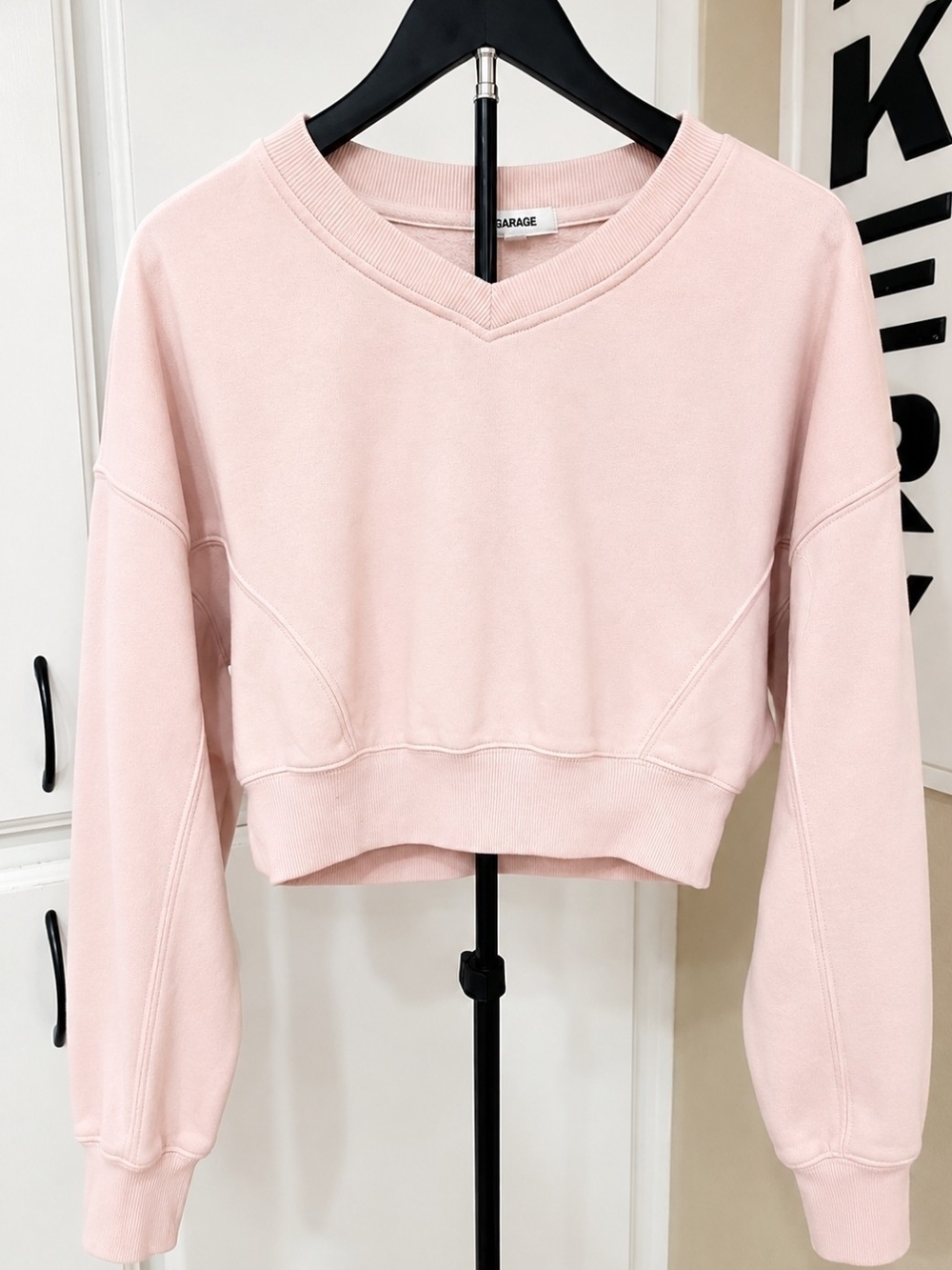 Garage Cropped V-Neck Sweatshirt in Blush